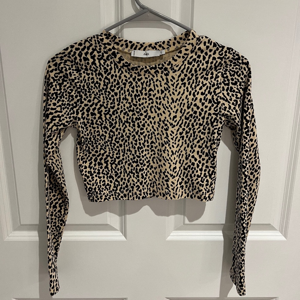 Adika Top